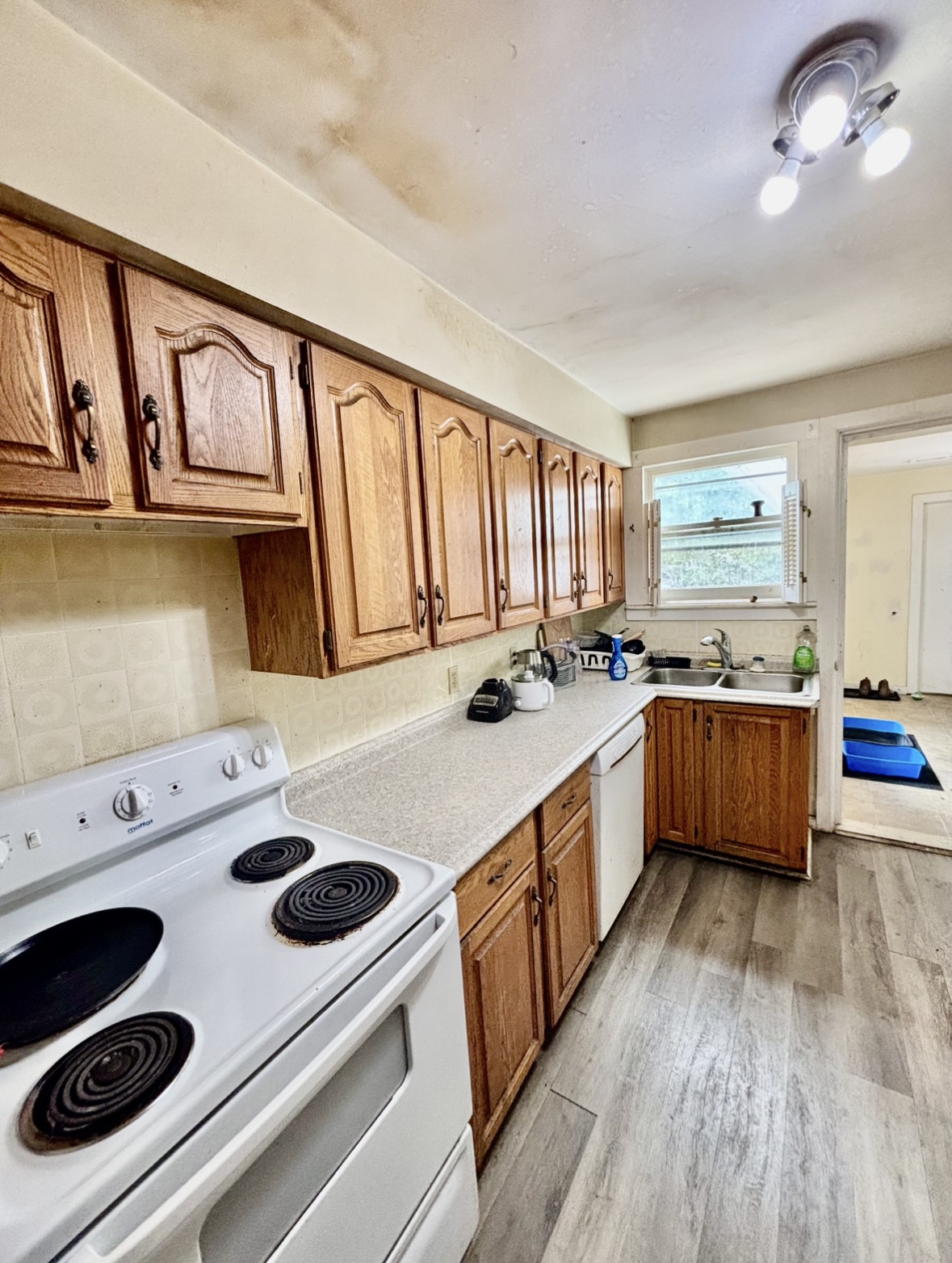 767 Mitchell Street - 765